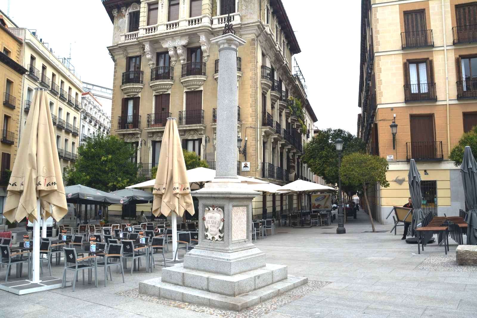 Plaza-de-Ramales-11